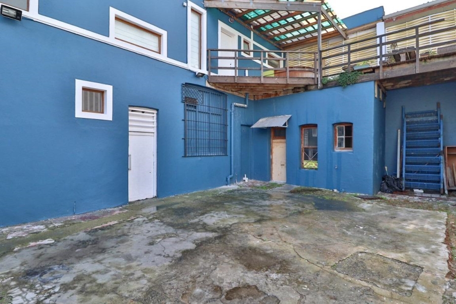 1 Bedroom Property for Sale in Woodstock Western Cape